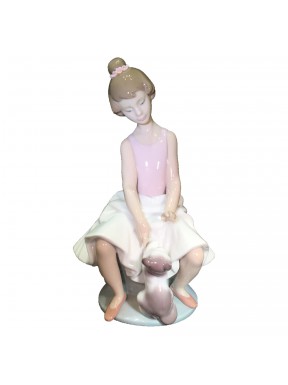 Figura Porcelna LLadro Pequeña bailarina